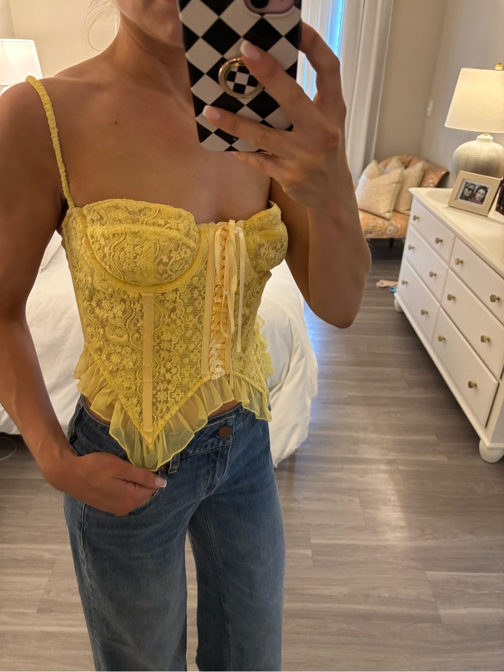 ๐ผ Danielle Guizio Yellow Lace Corset Top ๐ผ - Picture 2 of 5